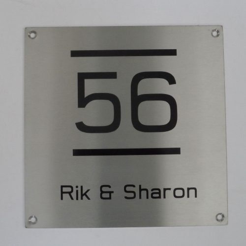 rik-sharon